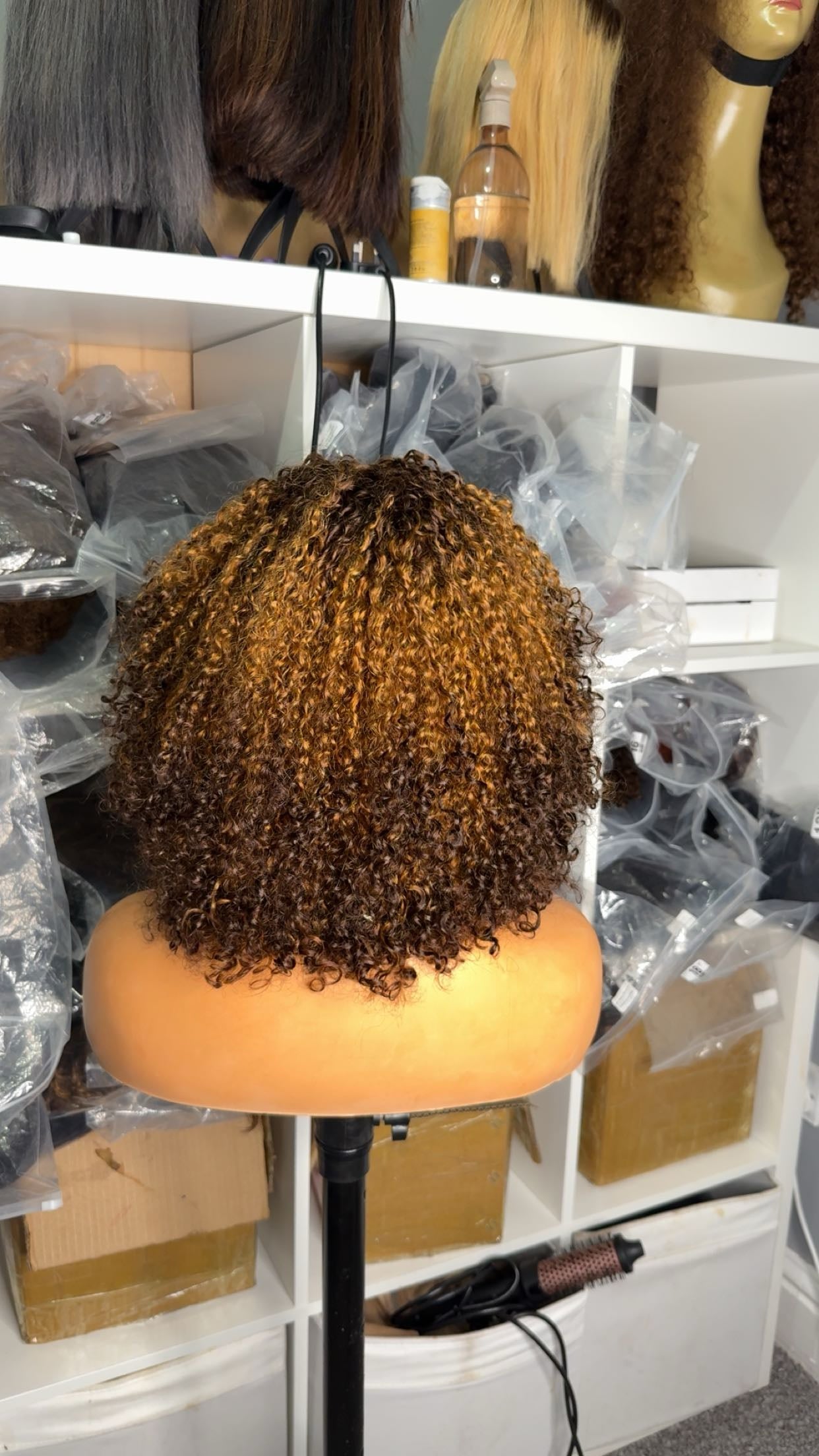 Fringe curly wig - SawaShine