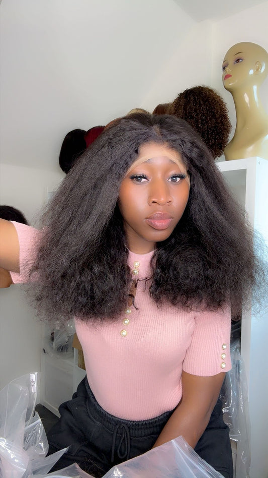 Kinky straight wig - SawaShine